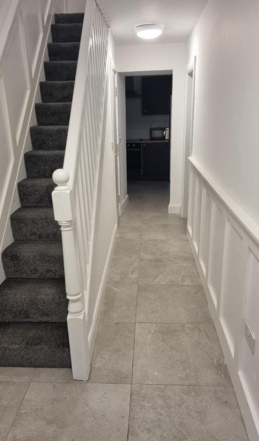 3 Eyre Square Lane Apartment Galway Bagian luar foto