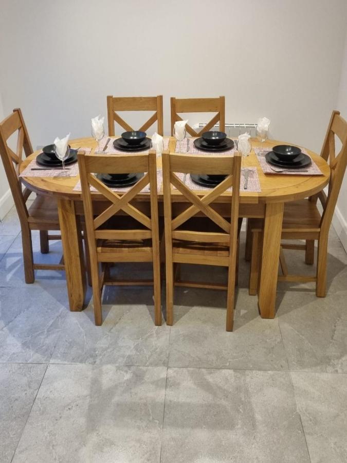3 Eyre Square Lane Apartment Galway Bagian luar foto